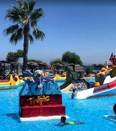 Almunecar Playa Y Piscina Spain